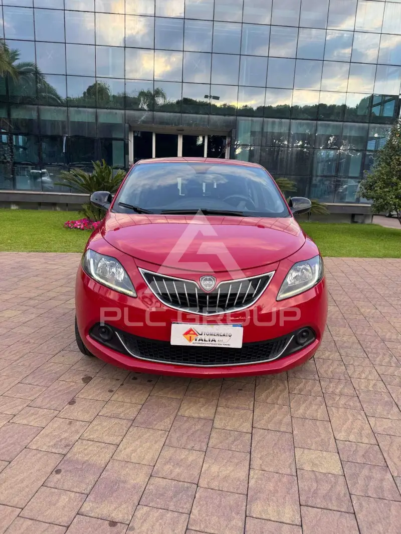 2022 Lancia YPSILON