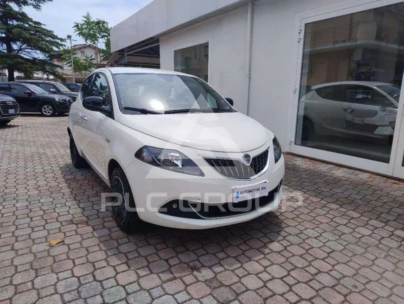 2022 Lancia YPSILON