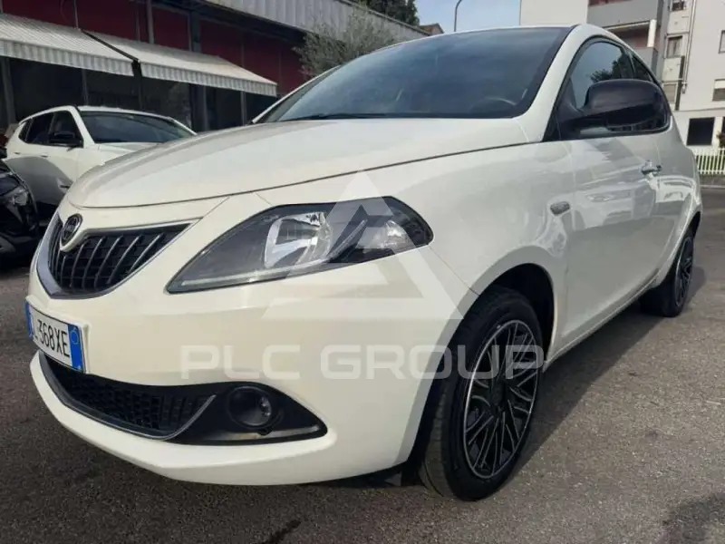 2022 Lancia YPSILON
