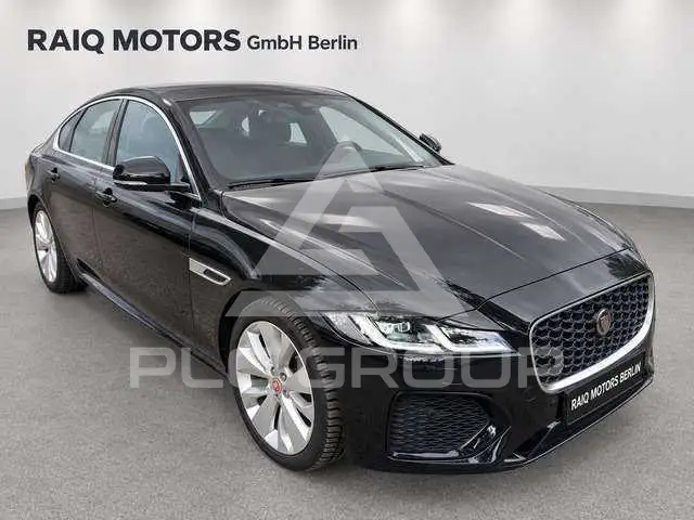 2022 Jaguar XF