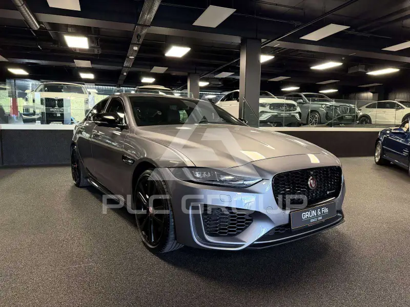 2022 Jaguar XE