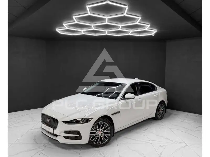 2022 Jaguar XE