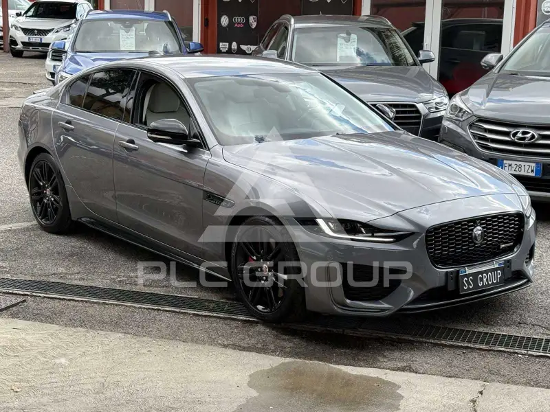 2022 Jaguar XE