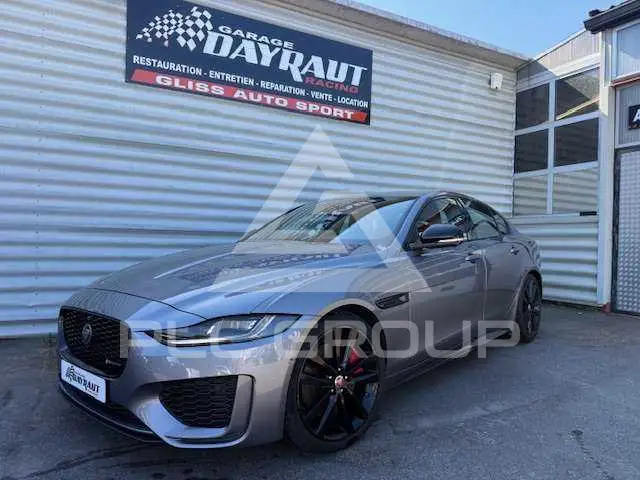 2022 Jaguar XE