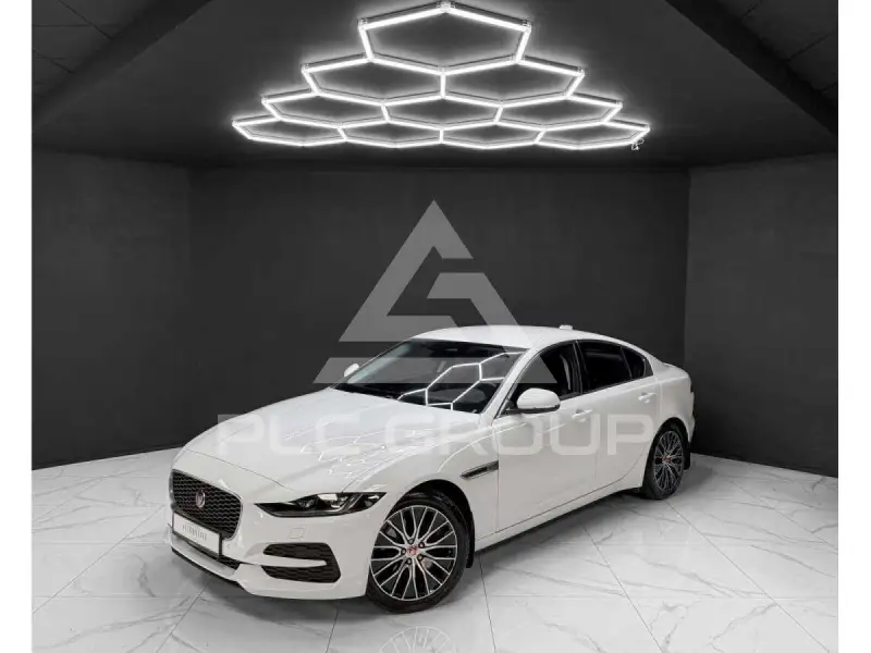 2022 Jaguar XE