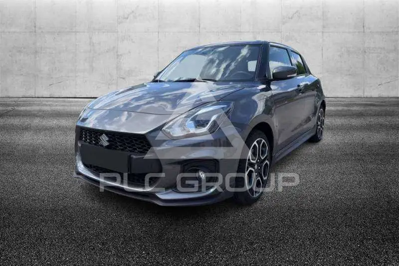 2022 Suzuki SWIFT