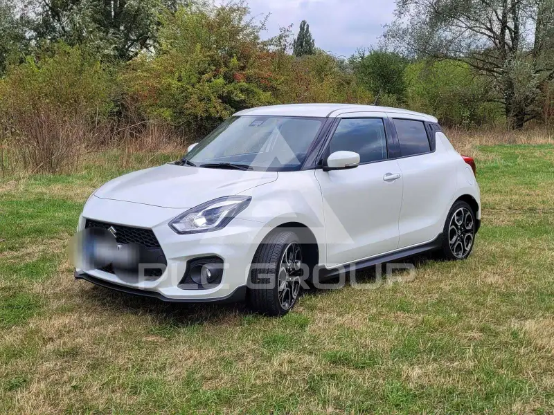 2022 Suzuki SWIFT