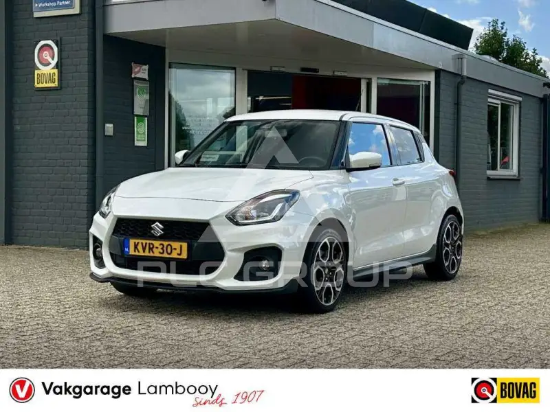 2022 Suzuki SWIFT