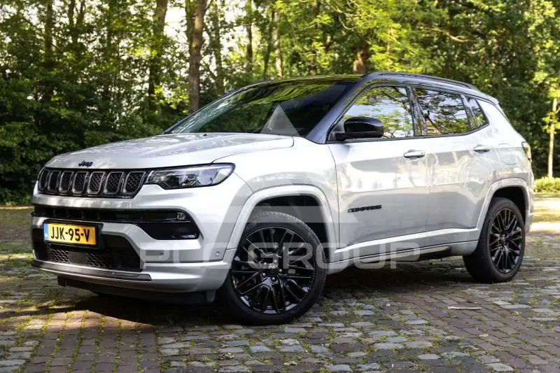 2022 Jeep COMPASS