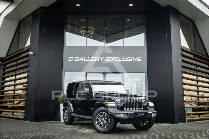 2022 Jeep WRANGLER