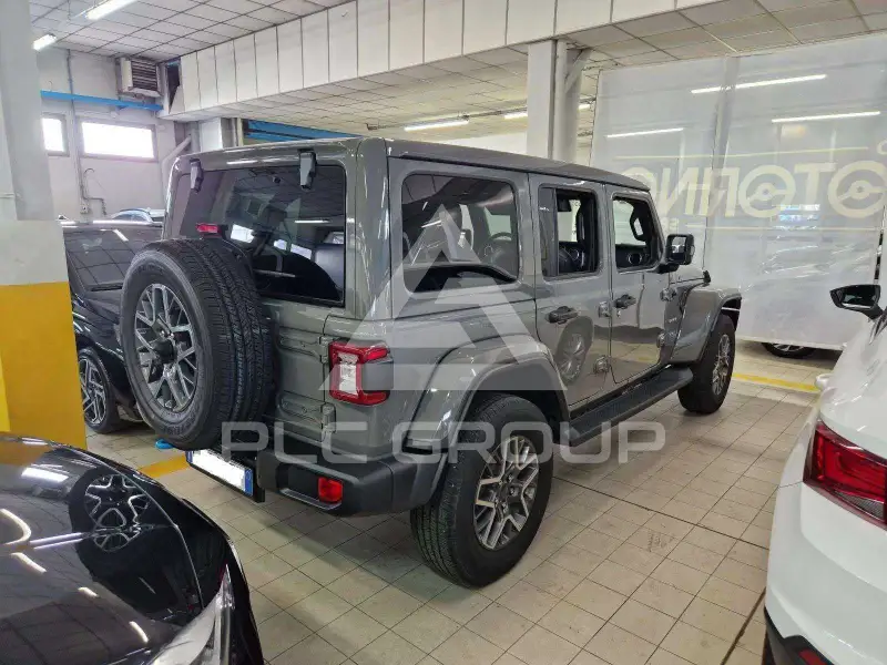 2022 Jeep WRANGLER