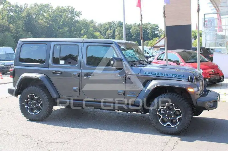 2022 Jeep WRANGLER