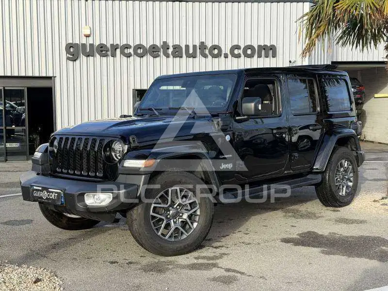 2022 Jeep WRANGLER
