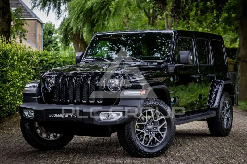 2022 Jeep WRANGLER