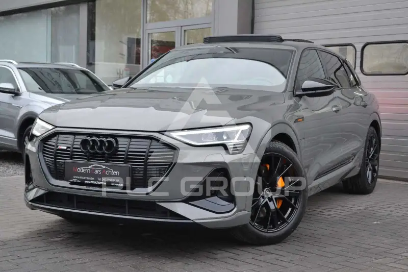 2023 Audi Q8