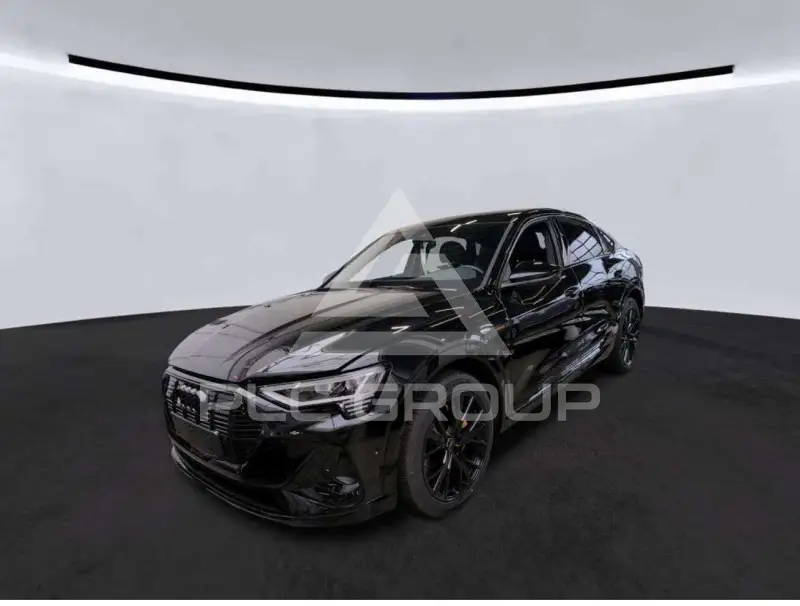 2022 Audi Q8