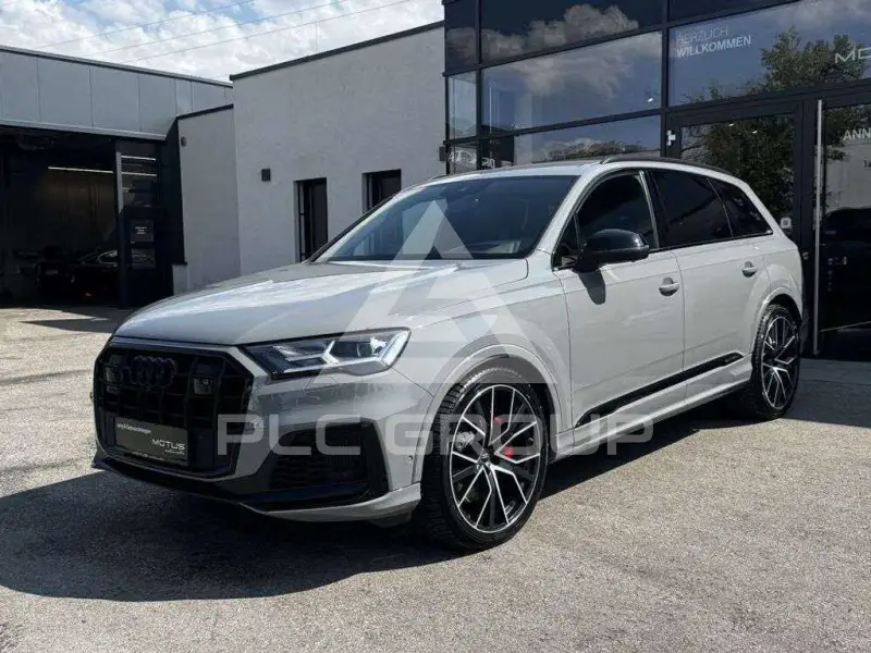 2022 Audi SQ7