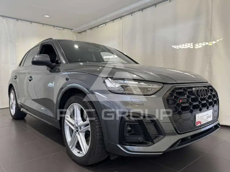 2022 Audi SQ5