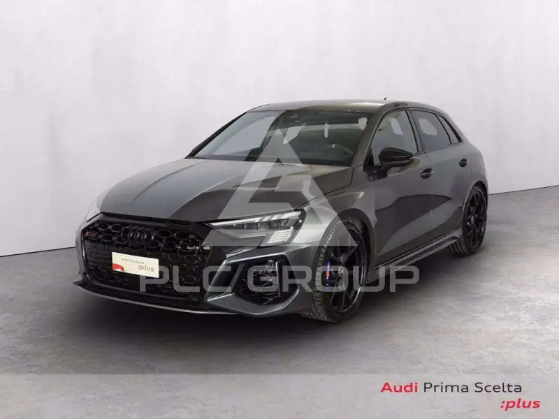 2022 Audi RS3