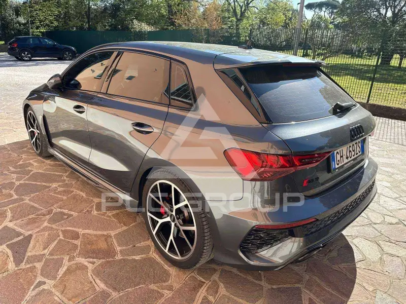 2022 Audi RS3