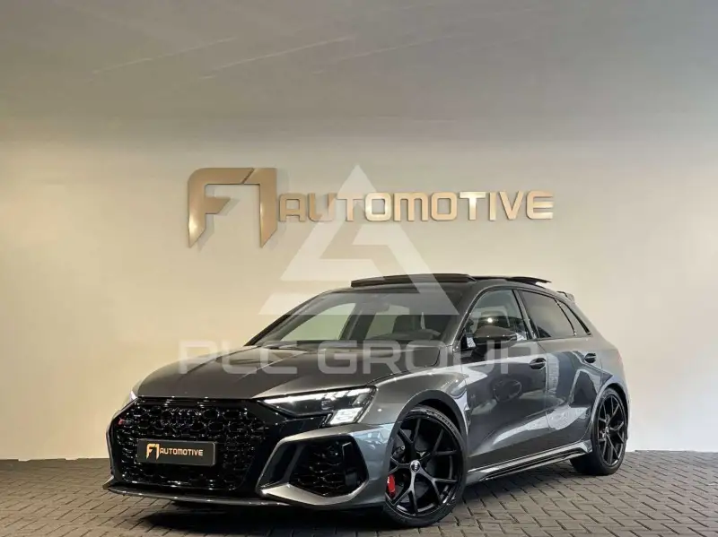2022 Audi RS3