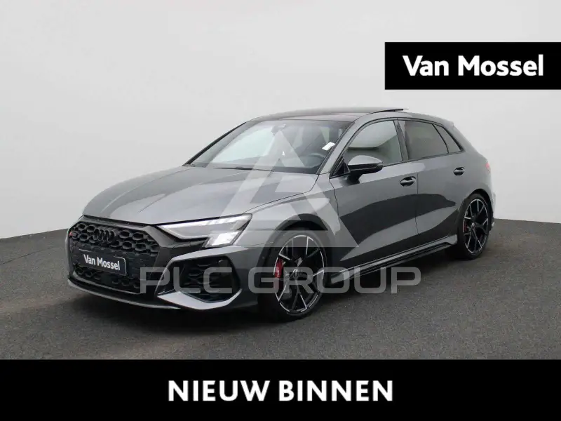 2022 Audi RS3
