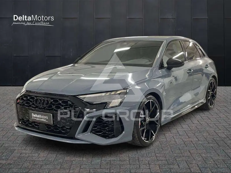 2022 Audi RS3