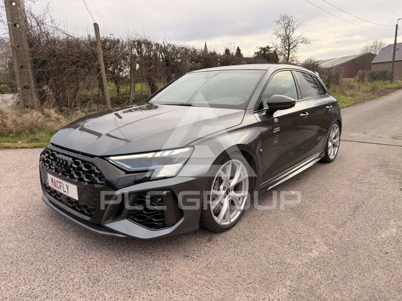 2022 Audi RS3