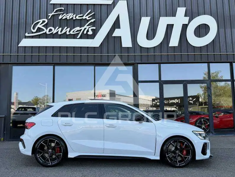 2022 Audi RS3