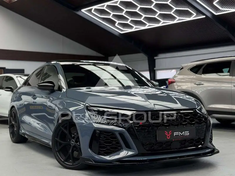 2022 Audi RS3