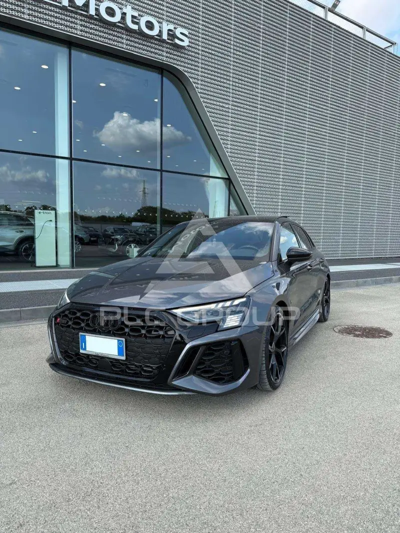 2022 Audi RS3