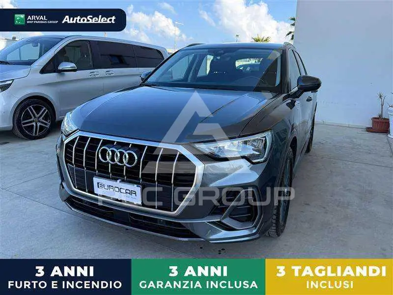 2022 Audi Q3