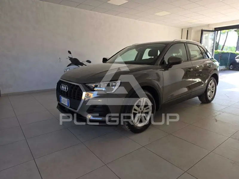 2022 Audi Q3