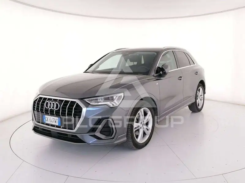 2022 Audi Q3