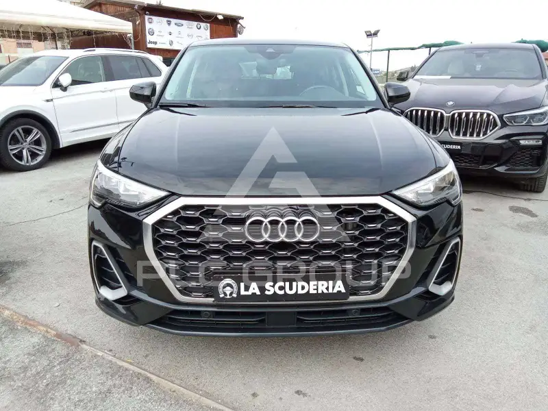 2022 Audi Q3