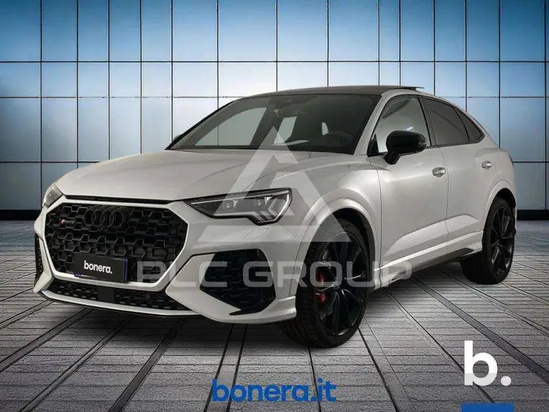2022 Audi Q3
