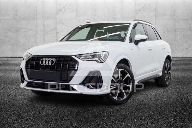 2022 Audi Q3