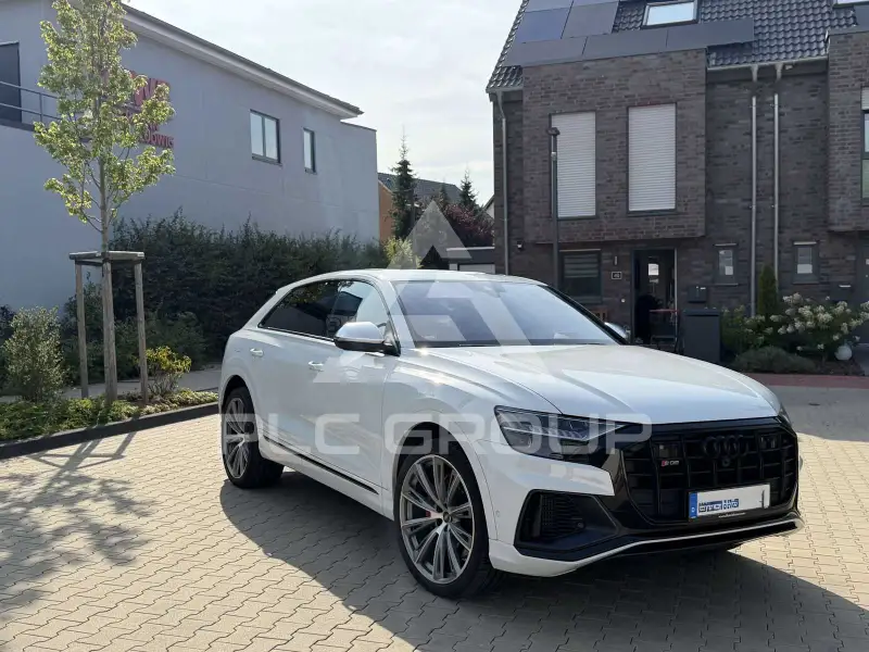 2022 Audi SQ8
