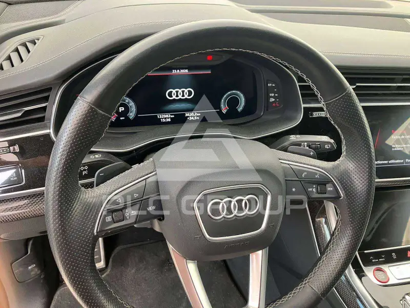 2022 Audi SQ8
