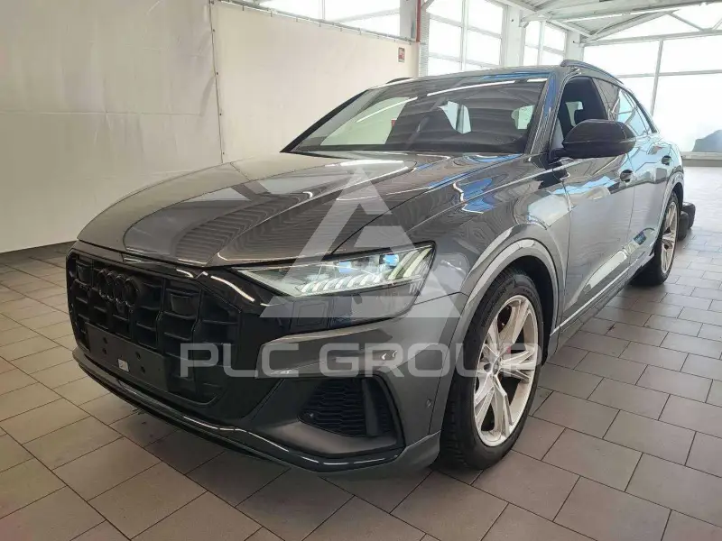 2022 Audi SQ8