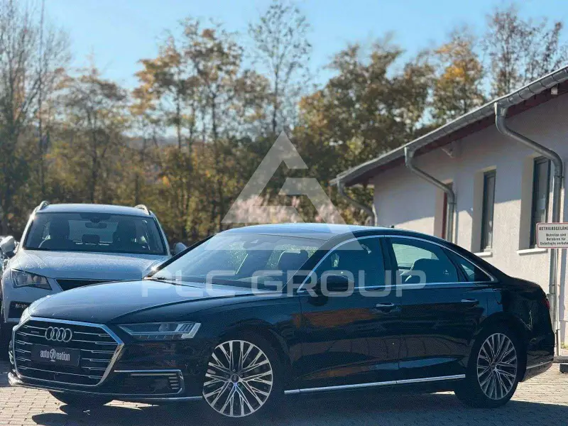 2022 Audi A8