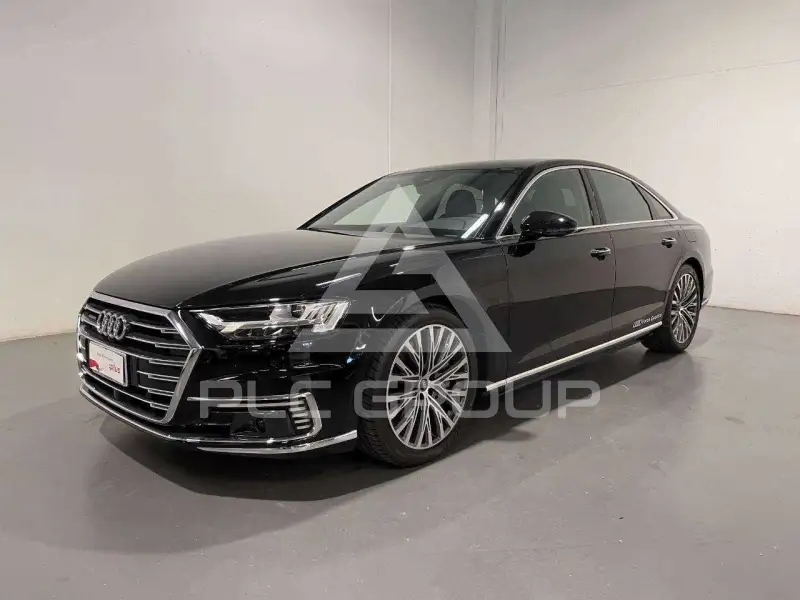 2022 Audi A8