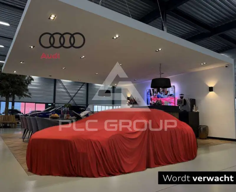 2022 Audi A8