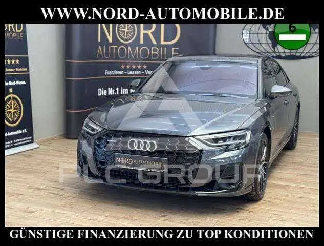 2022 Audi A8