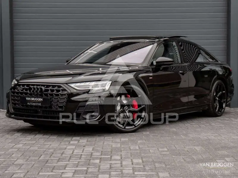 2022 Audi A8