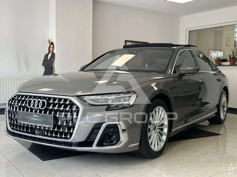 2022 Audi A8