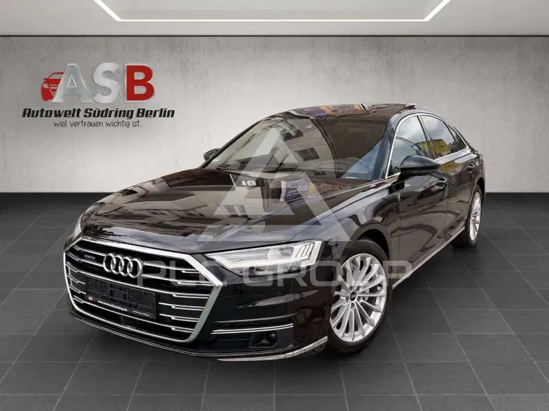 2022 Audi A8