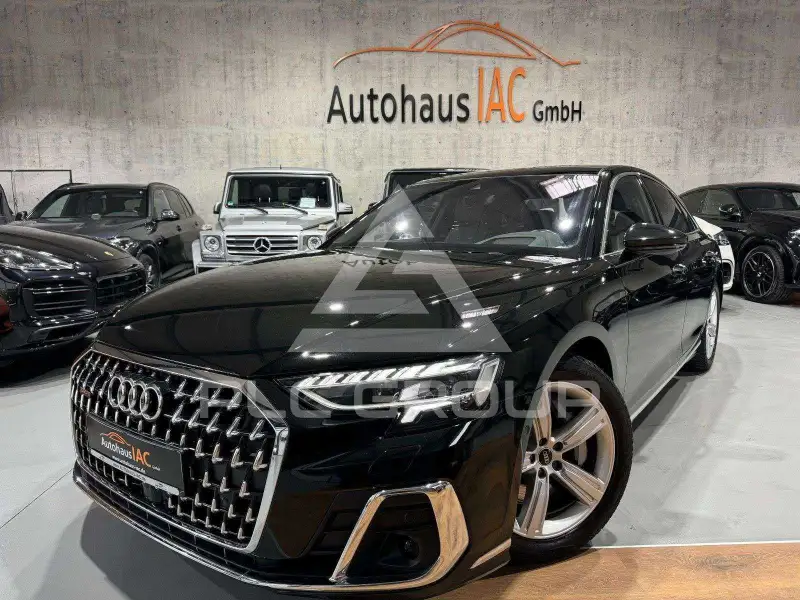 2022 Audi A8