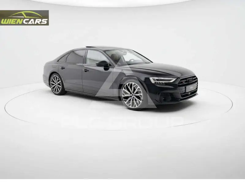 2022 Audi S8