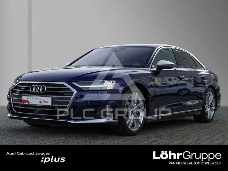 2022 Audi S8